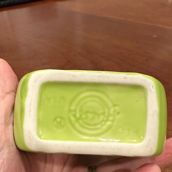 Fiesta Green Mini Disc Pitcher - Picture 5 of 6